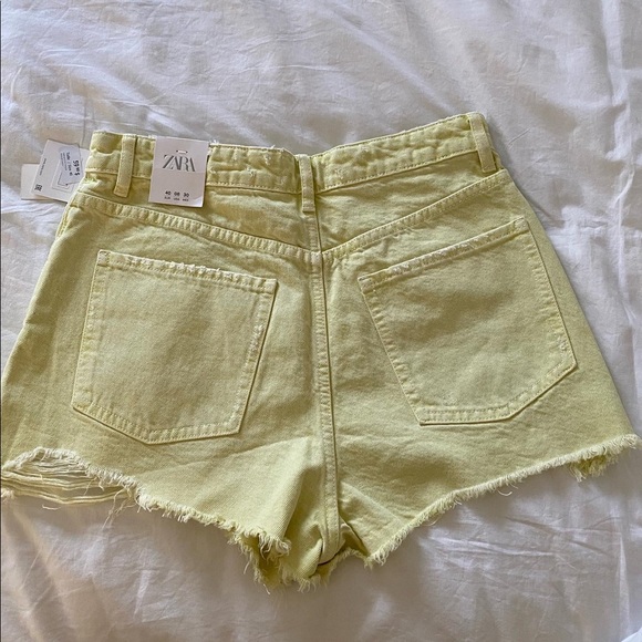 🛍️NEW ZARA SHORTS SIZE 8 - Picture 2 of 4
